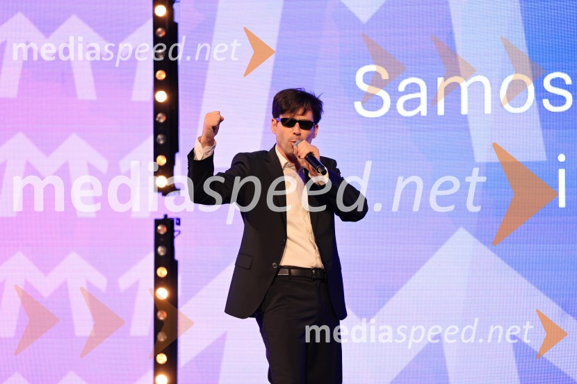  Tilen Artač, imitator, glasbenikManagerski kongres 2025, prvi dan