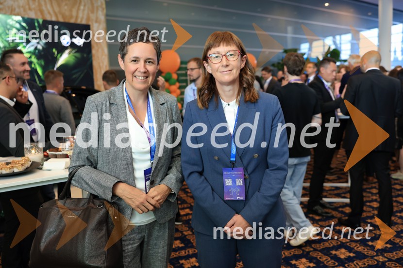  Nina Vičar, Ljubljanska banka d.d.;  Melita Rajgelj Ozebek, Generali InvestmentsManagerski kongres 2025, prvi dan