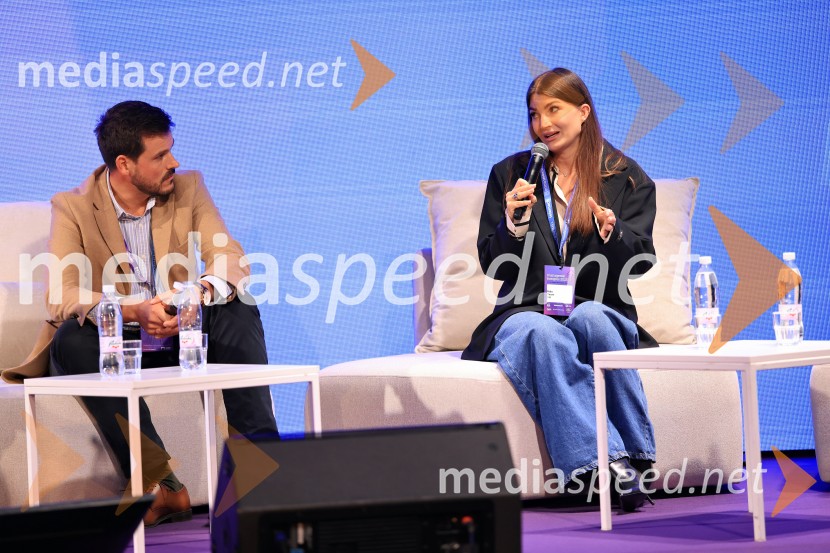  Martin Jezeršek, generalni direktor Jezeršek d.o.o.;  Petra Parovel, lastnica, Swy brand d.o.o.Managerski kongres 2025, prvi dan