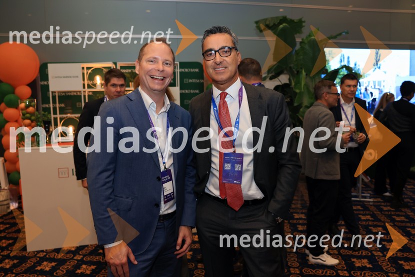  ... ;  Luigi Fuzio, predsednik uprave, Intesa Sanpaolo BankManagerski kongres 2025, prvi dan