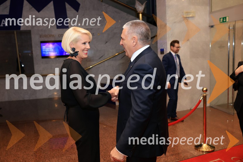  Marko Lotrič, predsednik, Državni svet;  Petra Juvančič, izvršna direktorica, Združenje ManagerManagerski kongres 2025, prvi dan