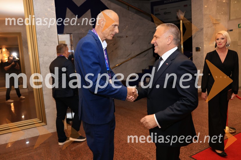 mag. Iztok Seljak, predsednik, Združenje Manager;  Marko Lotrič, predsednik, Državni svet;  Petra Juvančič, izvršna direktorica, Združenje ManagerManagerski kongres 2025, prvi dan