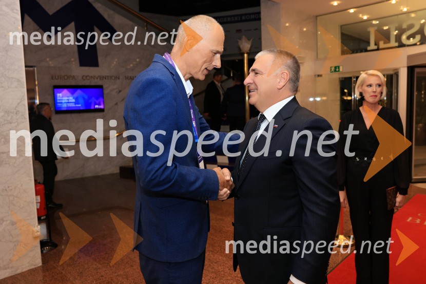 mag. Iztok Seljak, predsednik, Združenje Manager;  Marko Lotrič, predsednik, Državni svet;  Petra Juvančič, izvršna direktorica, Združenje ManagerManagerski kongres 2025, prvi dan