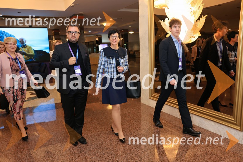  ... ;  Žiga Vavpotič, podjetnik;  ... ;  ... Managerski kongres 2025, prvi dan