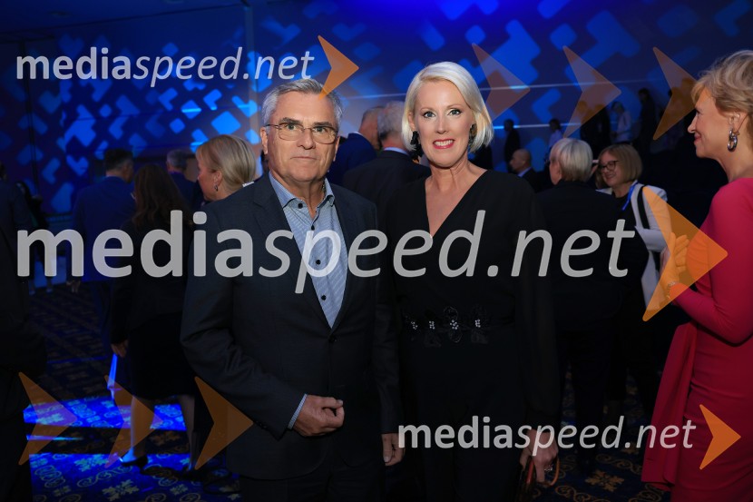  Aleksander  Zalaznik, generalni direktor Danfoss Trata, nekdanji predsednik Združenja Manager;  Petra Juvančič, izvršna direktorica, Združenje ManagerManagerski kongres 2025, prvi dan