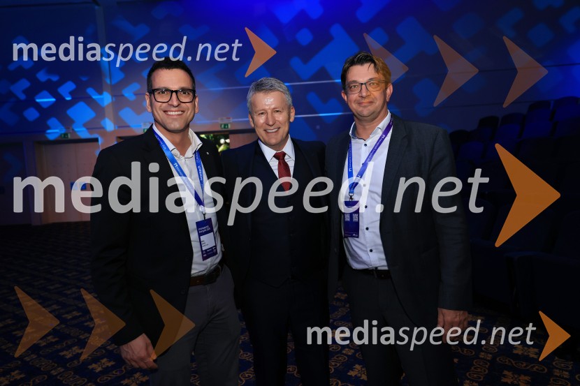  ... ;  Enver Šišić, direktor skupine Perutnina Ptuj, d.o.o.;  Marko Drobnič, predsednik uprave Talum d.d.Managerski kongres 2025, prvi dan