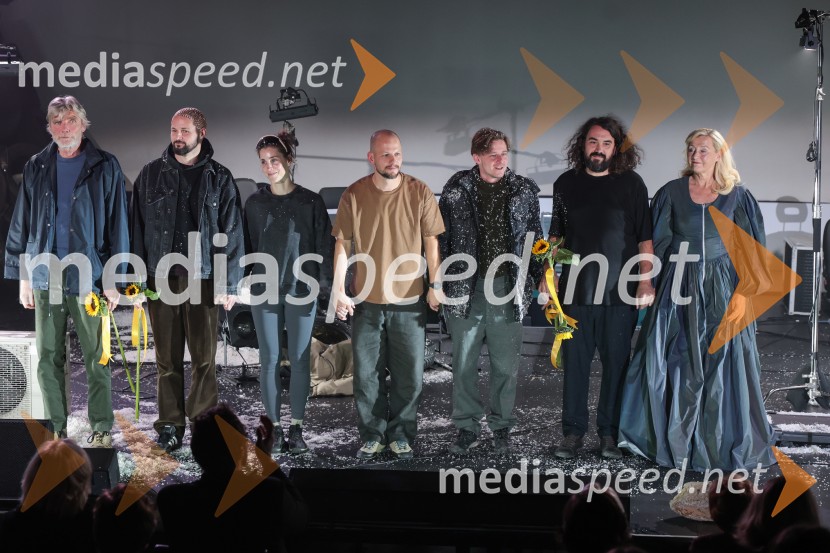  Boris  Kerč, igralec;  Jaka Lah, igralec;  Nina Rakovec, igralka, pevka;  Jernej Gašperin, igralec;  Jure Rajšp, igralec;  Andrej  Kobal, glasbenik;  Judita Zidar, igralkaTukaj v temenem gozdu, premiera drame MGL