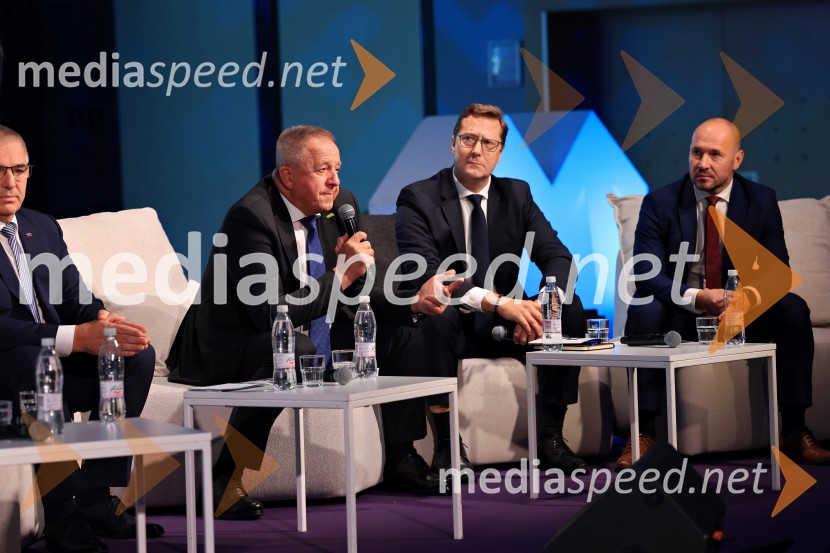  ... ;  Miha  Mirt, direktor STIK Laško;  ... Managerski kongres 2025, drugi dan