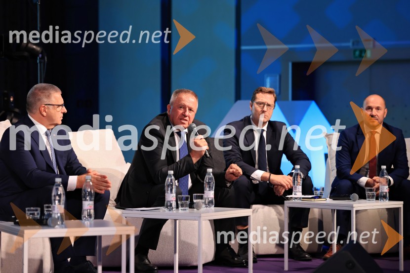  Franjo Bobinac, predsednik, Olimpijski komite Slovenije;  ... ;  Ayrton Desimpelaere, belgijski dirigent;  ... Managerski kongres 2025, drugi dan