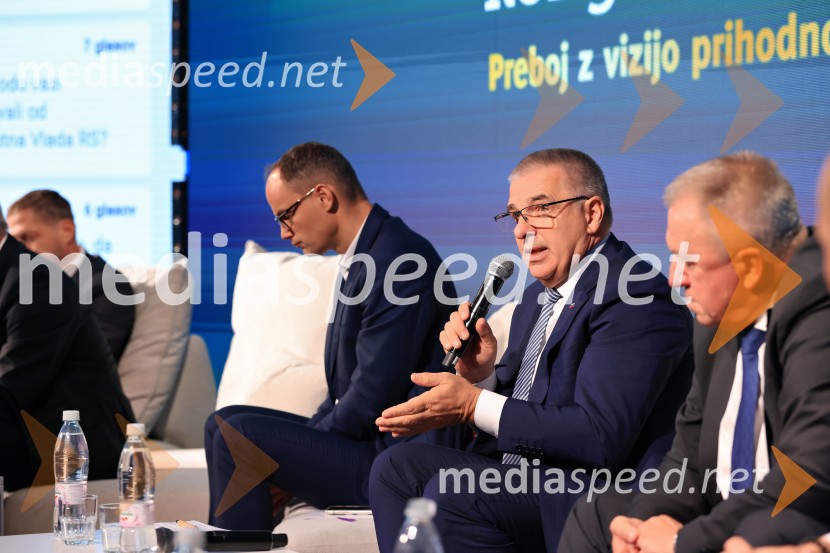  Marko Lotrič, predsednik, Državni svet;  Zdravko Počivalšek, nekdanji minister za gospodarski razvoj in tehnologijoManagerski kongres 2025, drugi dan