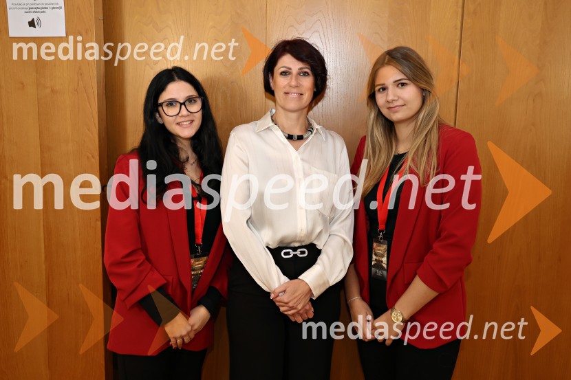 Žival si, premiera v Mestnem gledališču Ptuj