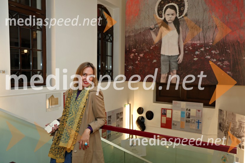  Alenka Slavinec, fotografinjaŽival si, premiera v Mestnem gledališču Ptuj