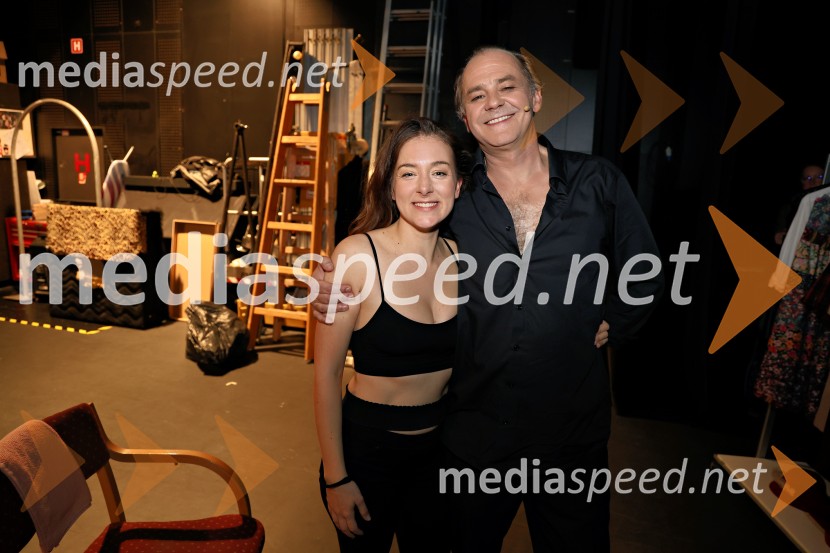  Liza Marijina, igralka;  Jure Ivanušič, dramski igralec in glasbenikŽival si, premiera v Mestnem gledališču Ptuj