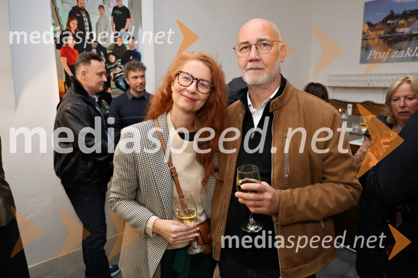  Andreja  Gungl;  Djordje Bjelobrk, arhitektŽival si, premiera v Mestnem gledališču Ptuj