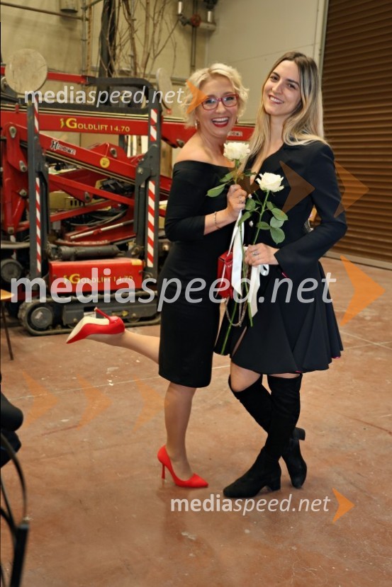  ... ;  Hana Ramujkić, kostumografkaMedeja, premiera drame SNG Maribor