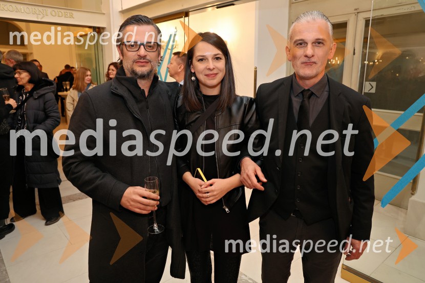  ... ;  Zala Koren,  urednica socialnih omrežij, SNG Maribor Drama;  Vladimir Vlaskalić, igralecMedeja, premiera drame SNG Maribor