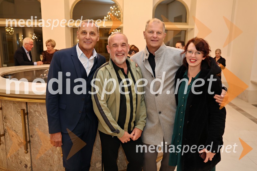  Danilo Rošker, direktor SNG Maribor;  ... ;  Martin Kušej , režiser;  ... Medeja, premiera drame SNG Maribor