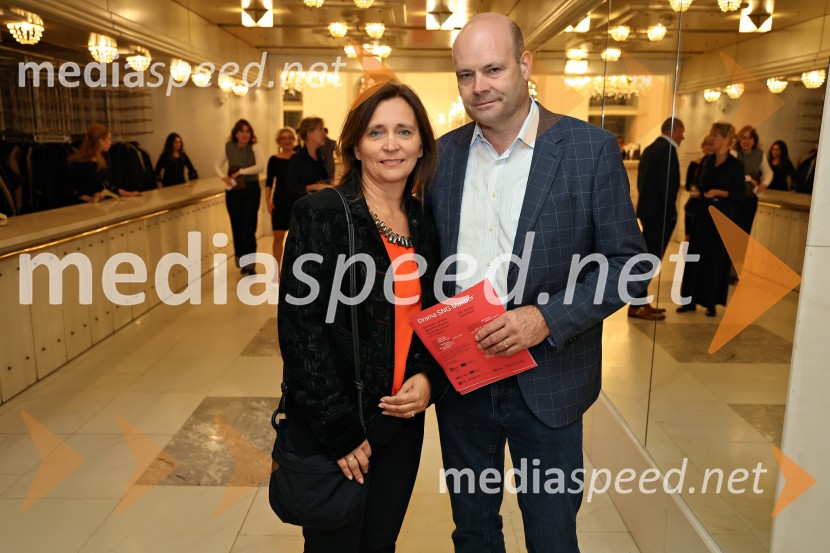 prof. dr. Suzana  Žilič Fišer , predstojnica Inštituta za medijske komunikacije na FERI;  Jure Fišer, direktor družbe Gorenje Surovina d.o.o.Medeja, premiera drame SNG Maribor