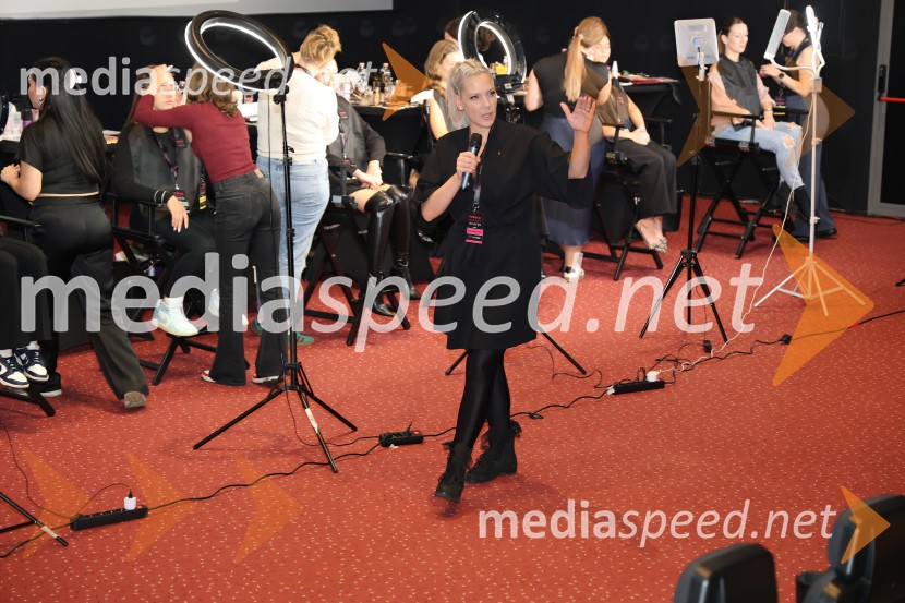  Mateja Naberšnik, maskerkaMakeup Mastery Slovenija