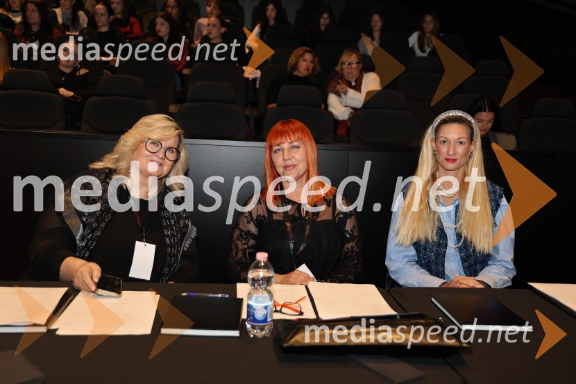  ... ;  ... ;  Špela Štamol, glavna urednica in vodja projekta GRAZIA Beauty AwardsMakeup Mastery Slovenija