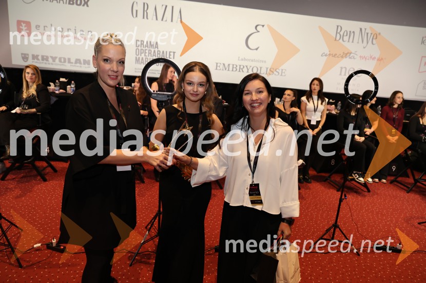  Mateja Naberšnik, maskerka;  ... ;  ... Makeup Mastery Slovenija