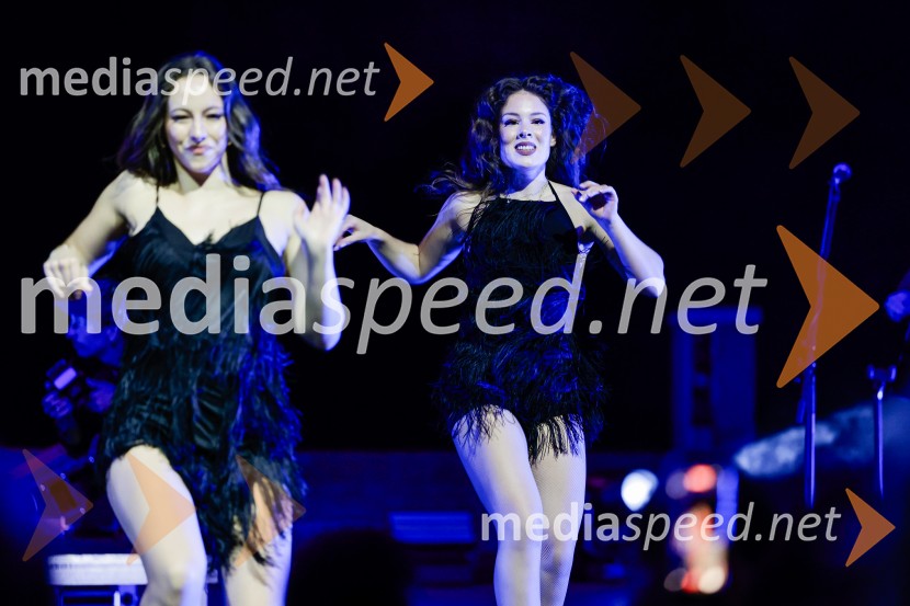 Nika Zorjan na velikem odru Križank