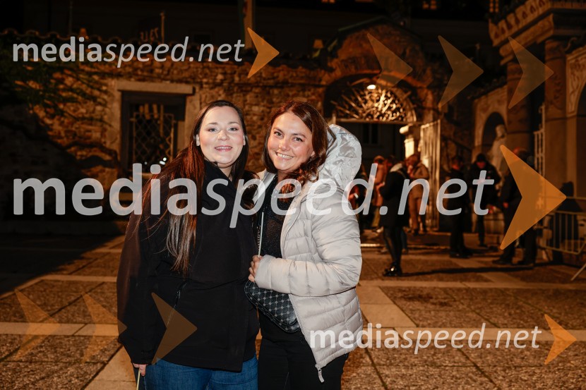 Nika Zorjan na velikem odru Križank