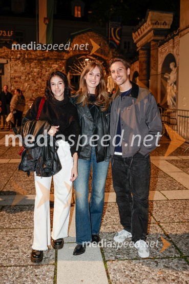  ... ;  Melani Mekicar, radijska in televizijska voditeljica;  Marko SuboticNika Zorjan na velikem odru Križank