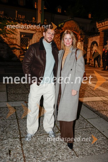  Matej Zemljič, igralec;  ... Nika Zorjan na velikem odru Križank