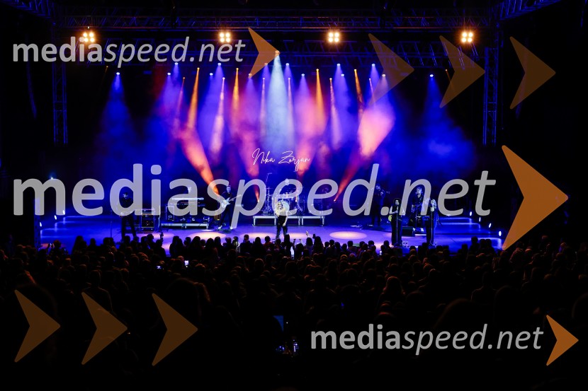 Nika Zorjan na velikem odru Križank