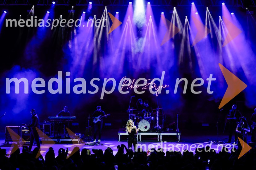  Nika Zorjan, pevkaNika Zorjan na velikem odru Križank