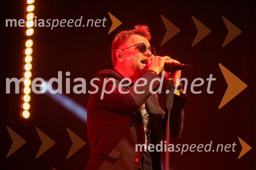 dr. Tone Kregar, zgodovinar, pevec Mi2, direktor Muzeja novejše zgodovine CeljeMI2, veliki koncert ob 30-letnici v Stožicah