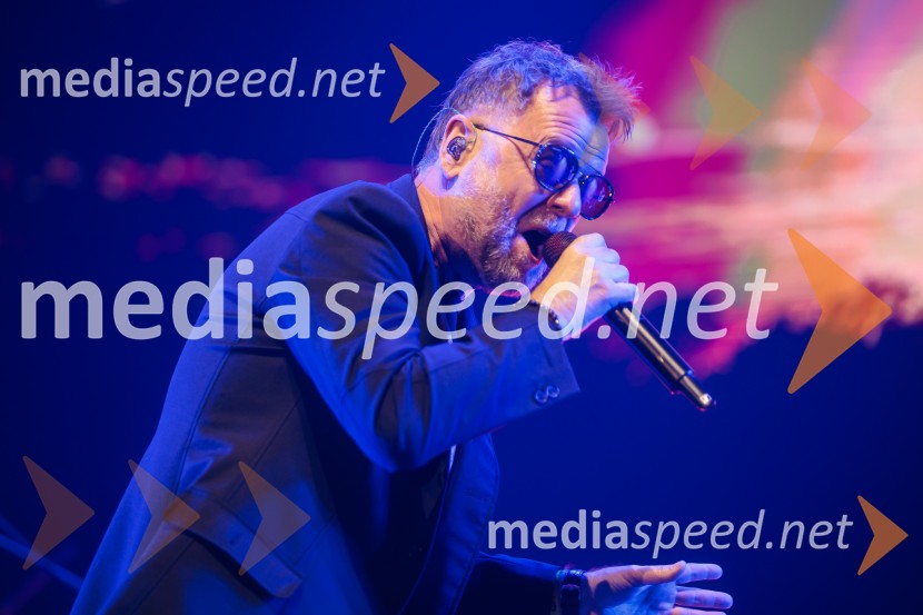 dr. Tone Kregar, zgodovinar, pevec Mi2, direktor Muzeja novejše zgodovine CeljeMI2, veliki koncert ob 30-letnici v Stožicah