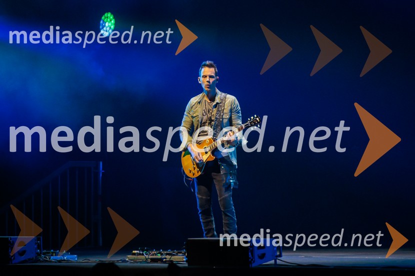  Samo Kališnik, skupina FehtarjiMI2, veliki koncert ob 30-letnici v Stožicah