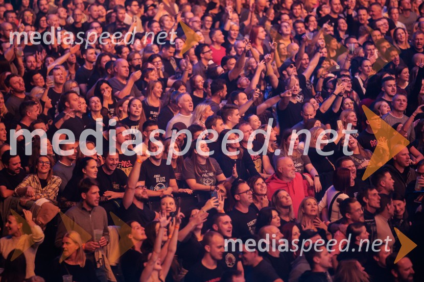 MI2, veliki koncert ob 30-letnici v Stožicah