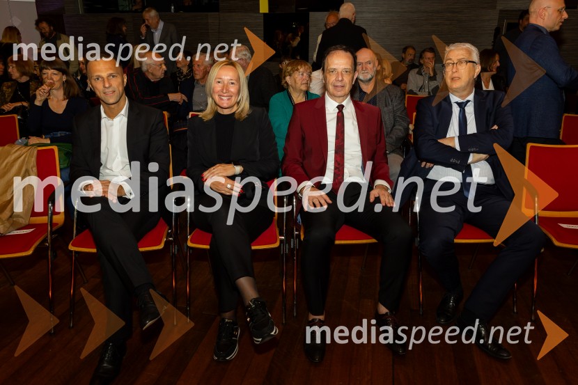  ... ;  Varja Dolenc, članica uprave Mladinske knjige Založbe;  ... ;  ... Cankarjeva založba praznovala 80 let