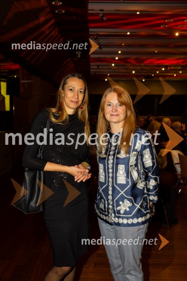  ... ; mag. Mateja Jesenek, predsednica uprave Skupine Mladinska knjigaCankarjeva založba praznovala 80 let