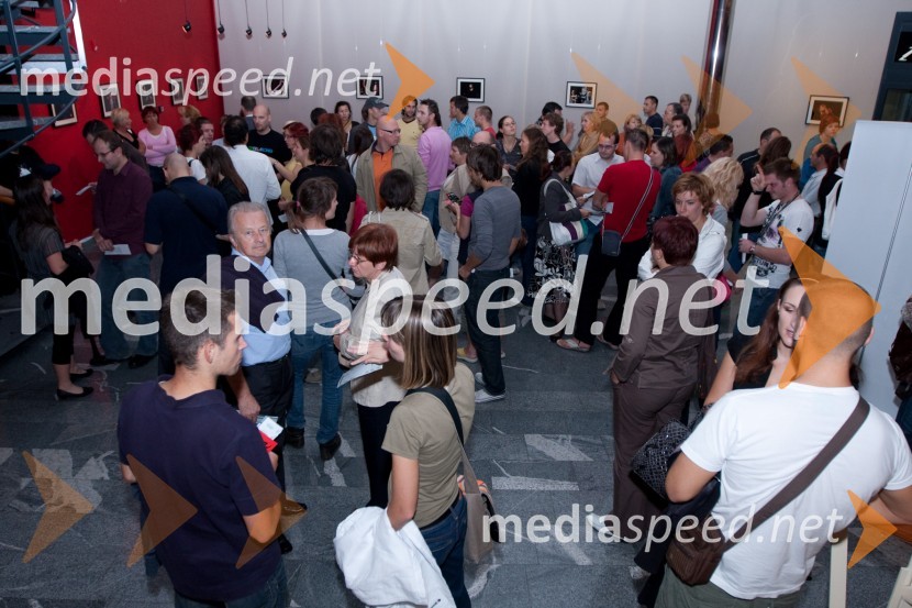 ObiskovalciBanzaaj, stand up komedija