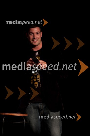 Klemen Bučan, stand up komikBanzaaj, stand up komedija