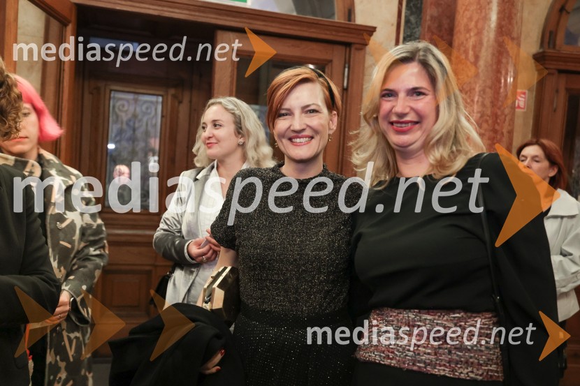 dr. Asta Vrečko, ministrica za kulturo;  Barbara Čepirlo Čičigoj, odnosi z javnostjo Opera in Balet LjubljanaPotovanje v Reims, premiera SNG Opera Ljubljana