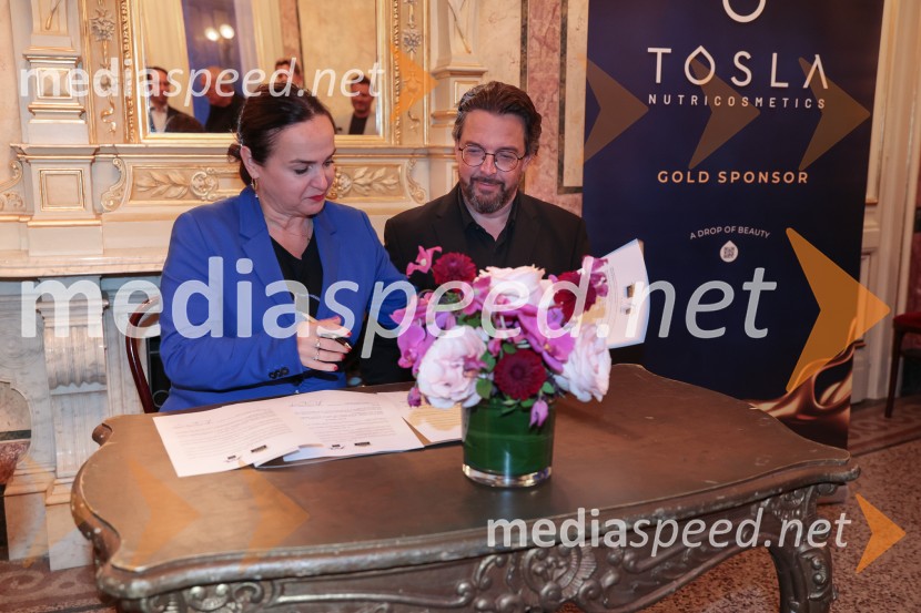  Marin Blažević, režiser;  Marko  Hribernik, direktor SNG Opera in balet LjubljanaPotovanje v Reims, premiera SNG Opera Ljubljana