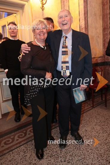  Saša Krajnc, TV Voditelj, RTV;  Irena  Butoln, germanistka;  ... Potovanje v Reims, premiera SNG Opera Ljubljana