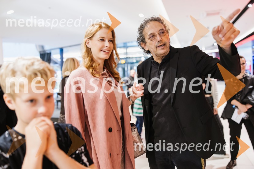  Klara Eva Kukovičič;  Radovan  Mišić, producentElvis Škorc, zgodba o fantu, ki svet vidi po svoje, premiera