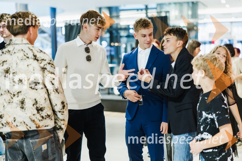  Peter  Perme, igralec;  Maks  Peštaj Zevnik, igralec;  Arne  Duhovnik, igralecElvis Škorc, zgodba o fantu, ki svet vidi po svoje, premiera