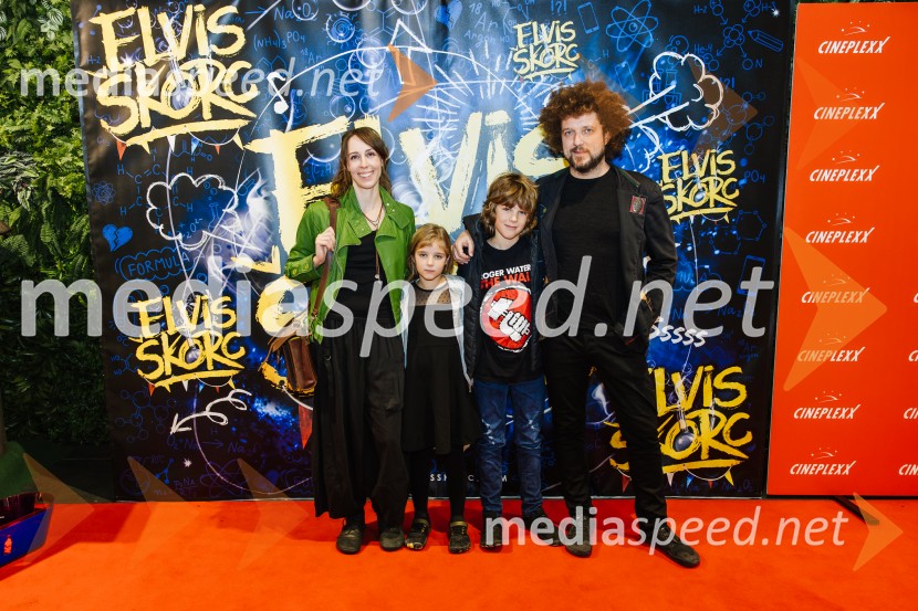  Janez Dovč, glasbenik;  ... Elvis Škorc, zgodba o fantu, ki svet vidi po svoje, premiera