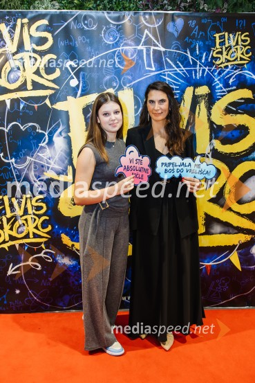  Frida  Bratuš, igralka;  Manca Dorrer, igralkaElvis Škorc, zgodba o fantu, ki svet vidi po svoje, premiera