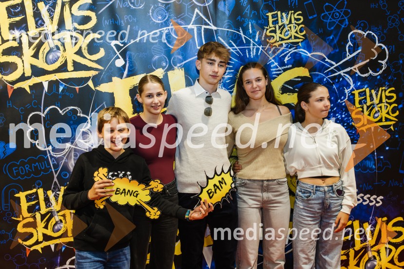  ... ;  ... ;  Peter  Perme, igralec;  ... ;  ... Elvis Škorc, zgodba o fantu, ki svet vidi po svoje, premiera