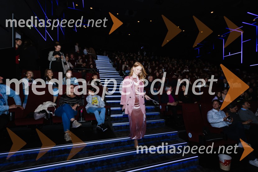  Klara Eva KukovičičElvis Škorc, zgodba o fantu, ki svet vidi po svoje, premiera