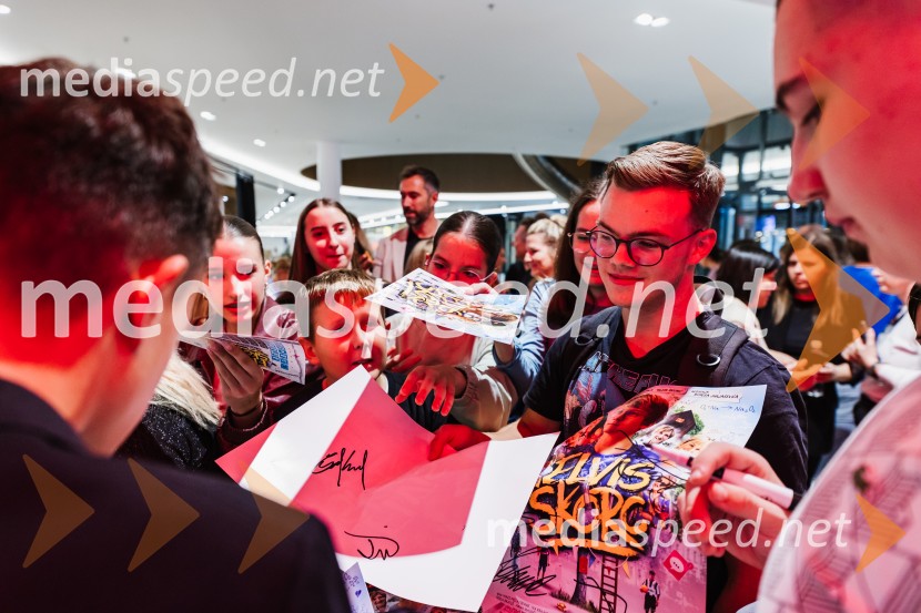 Elvis Škorc, zgodba o fantu, ki svet vidi po svoje, premiera