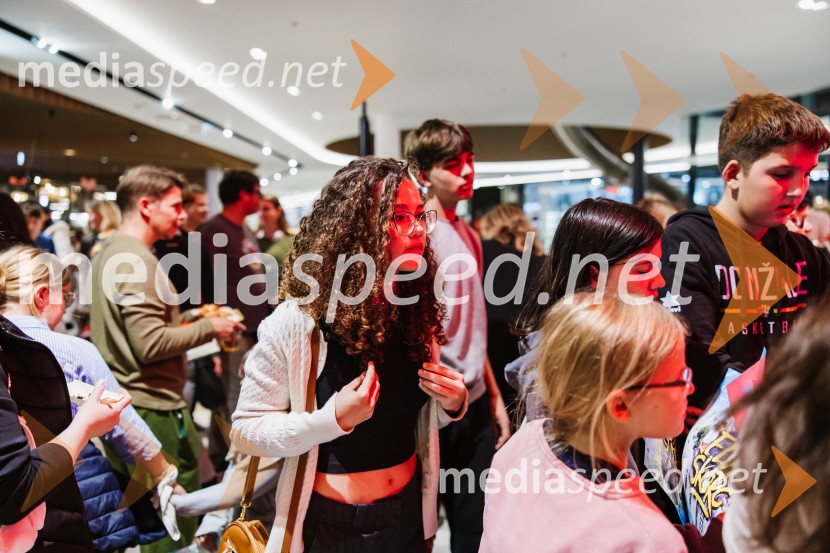 Elvis Škorc, zgodba o fantu, ki svet vidi po svoje, premiera